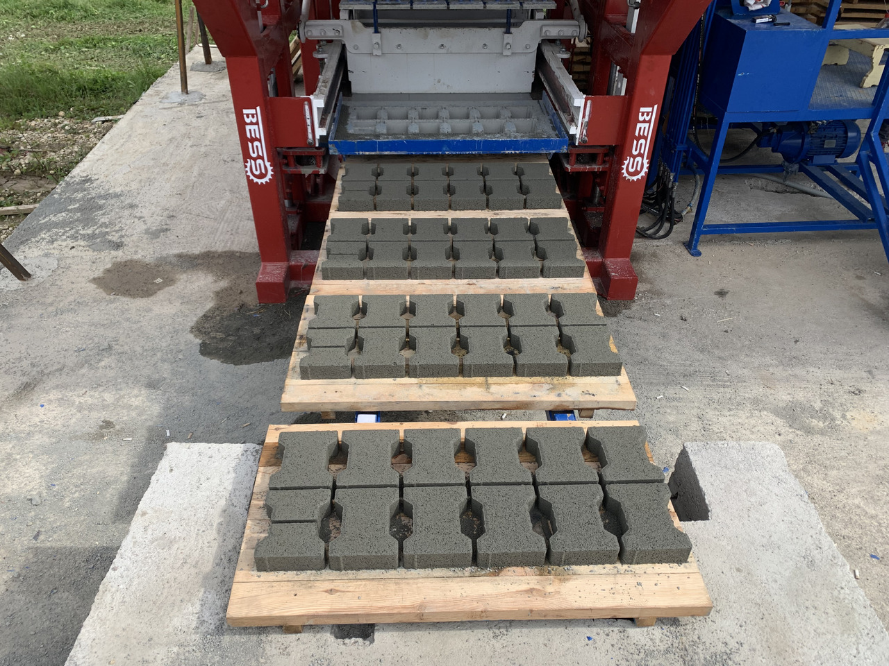 Vibro presa za betonske blokove novi Curbstones Machine | PRS-400 Semi-Automatic: slika 8 Vibro presa za betonske blokove novi Curbstones Machine | PRS-400 Semi-Automatic: slika 8