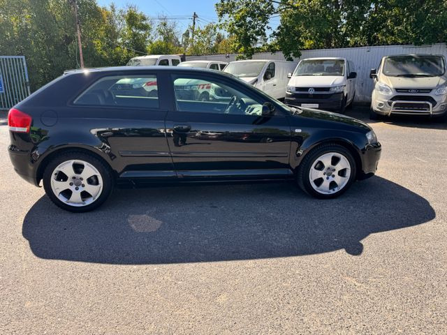 Audi A3 2.0 FSI Ambition S3 nur Export!! - Automobil: slika 5 Audi A3 2.0 FSI Ambition S3 nur Export!! - Automobil: slika 5