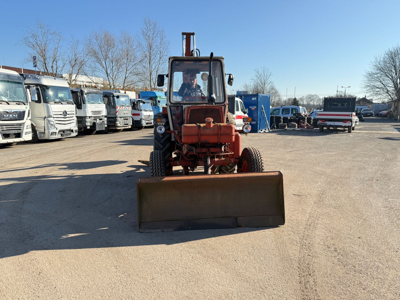 Belarus 30-2621B Baggerlader große Kabine - Bager utovarivač: slika 5 Belarus 30-2621B Baggerlader große Kabine - Bager utovarivač: slika 5