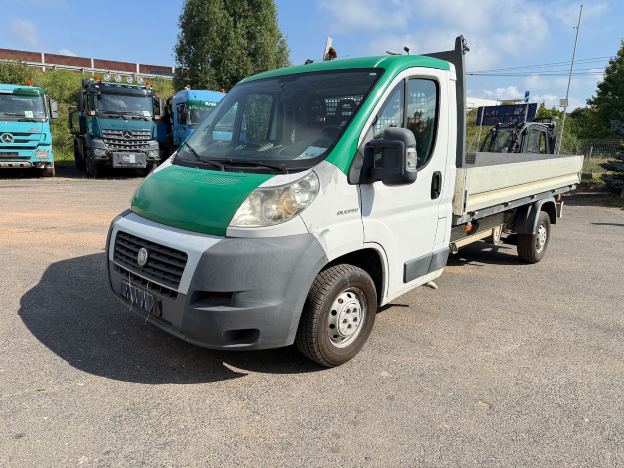Fiat Ducato Pritsche 35 120 L4 - Dostavno vozilo sa otvorenom sandukom: slika 3 Fiat Ducato Pritsche 35 120 L4 - Dostavno vozilo sa otvorenom sandukom: slika 3
