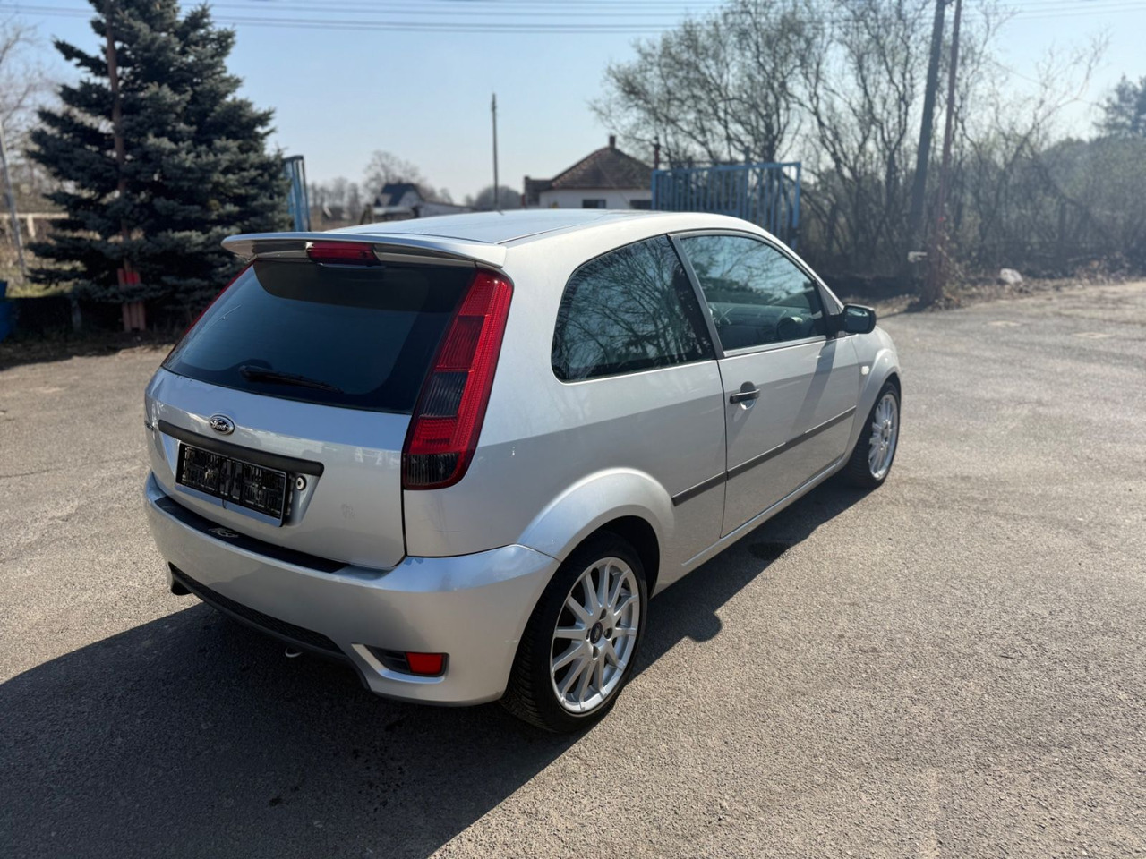 Ford Fiesta Sport - Limuzina: slika 3 Ford Fiesta Sport - Limuzina: slika 3