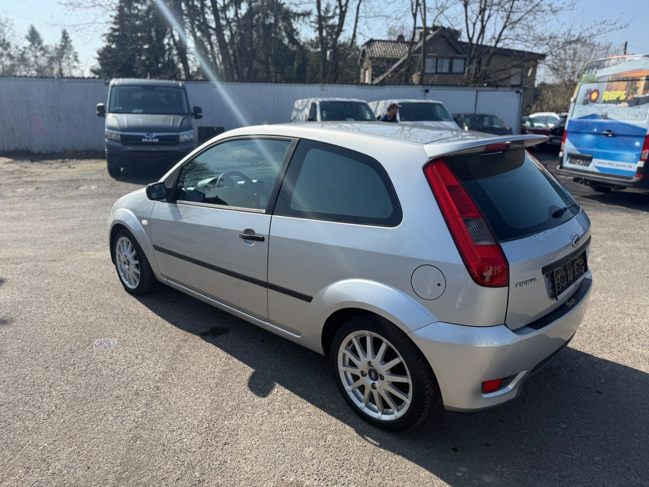 Ford Fiesta Sport - Limuzina: slika 5 Ford Fiesta Sport - Limuzina: slika 5