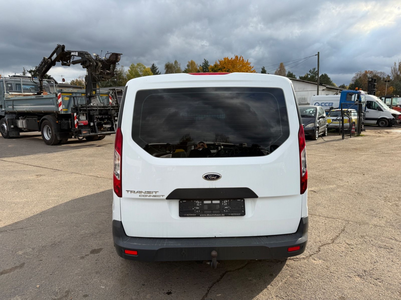 Ford Transit Connect Kasten Trend - Putnički kombi: slika 5 Ford Transit Connect Kasten Trend - Putnički kombi: slika 5
