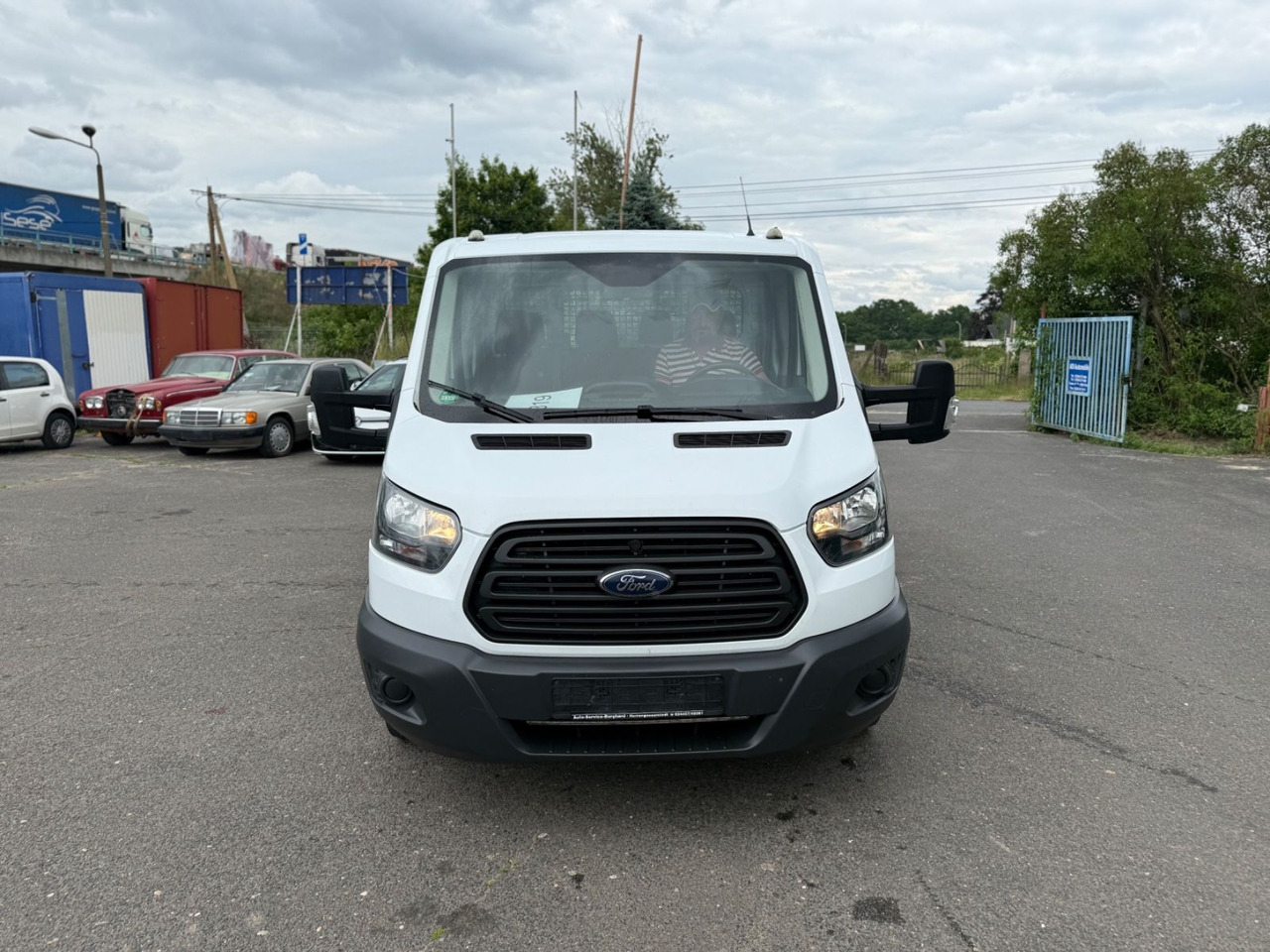 Ford Transit Pritsche 310 L2 Doppelkabine - Dostavno vozilo sa otvorenom sandukom, Dostavno vozilo sa duplom kabinom: slika 1 Ford Transit Pritsche 310 L2 Doppelkabine - Dostavno vozilo sa otvorenom sandukom, Dostavno vozilo sa duplom kabinom: slika 1