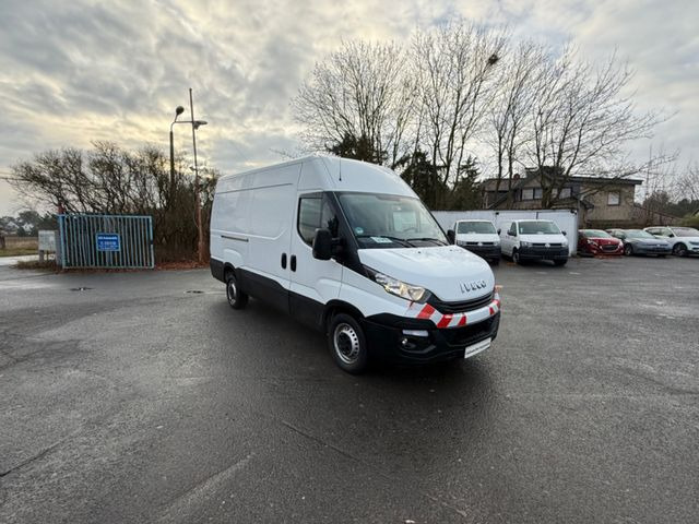 Iveco Daily Kasten HKa 35 S - Furgon: slika 2 Iveco Daily Kasten HKa 35 S - Furgon: slika 2