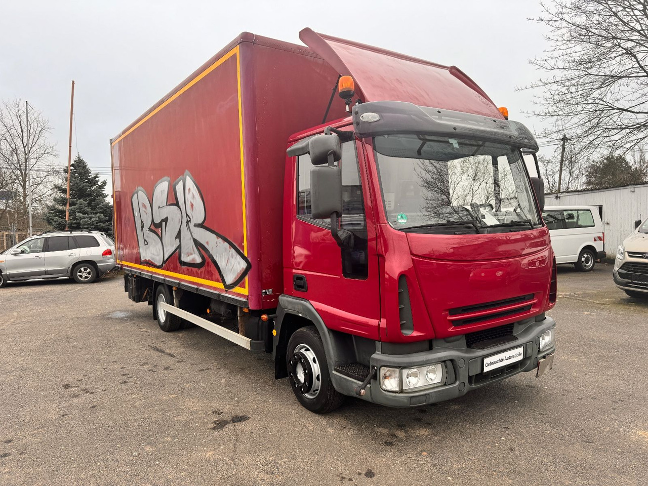 Iveco ML 80 E 21 - Kamion sa zatvorenim sandukom: slika 2 Iveco ML 80 E 21 - Kamion sa zatvorenim sandukom: slika 2