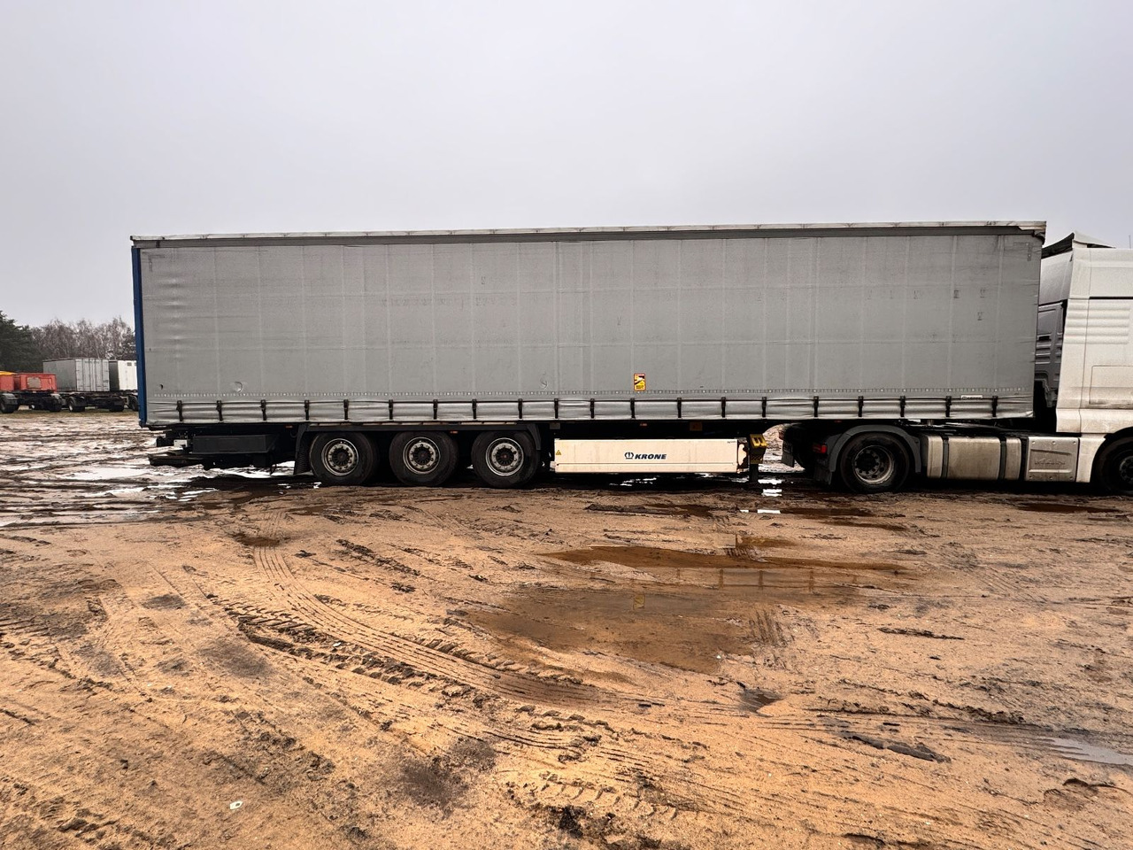 Krone SDP 27 ELB4-CS - Poluprikolica sa ceradom: slika 3 Krone SDP 27 ELB4-CS - Poluprikolica sa ceradom: slika 3