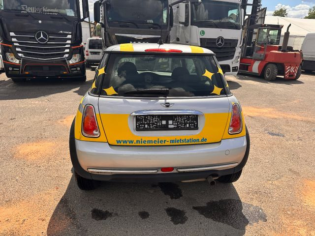 MINI ONE Mini One - Automobil: slika 4 MINI ONE Mini One - Automobil: slika 4