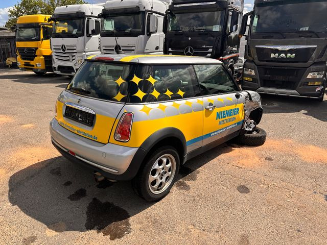 MINI ONE Mini One - Automobil: slika 5 MINI ONE Mini One - Automobil: slika 5