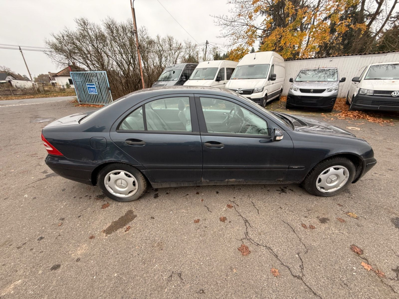 Mercedes-Benz C 180 T CLASSIC - Automobil: slika 3 Mercedes-Benz C 180 T CLASSIC - Automobil: slika 3