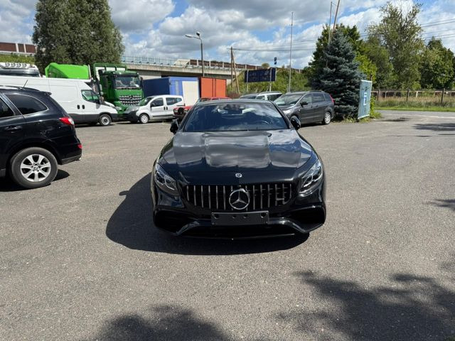 Mercedes-Benz S 63 AMG S -Klasse Coupe S 63 AMG 4Matic+ - Coupe: slika 2 Mercedes-Benz S 63 AMG S -Klasse Coupe S 63 AMG 4Matic+ - Coupe: slika 2