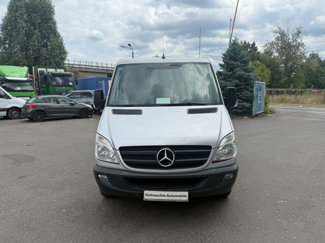 Mercedes-Benz Sprinter II Kasten 219 CDI Automatik - Mali kombi: slika 1 Mercedes-Benz Sprinter II Kasten 219 CDI Automatik - Mali kombi: slika 1