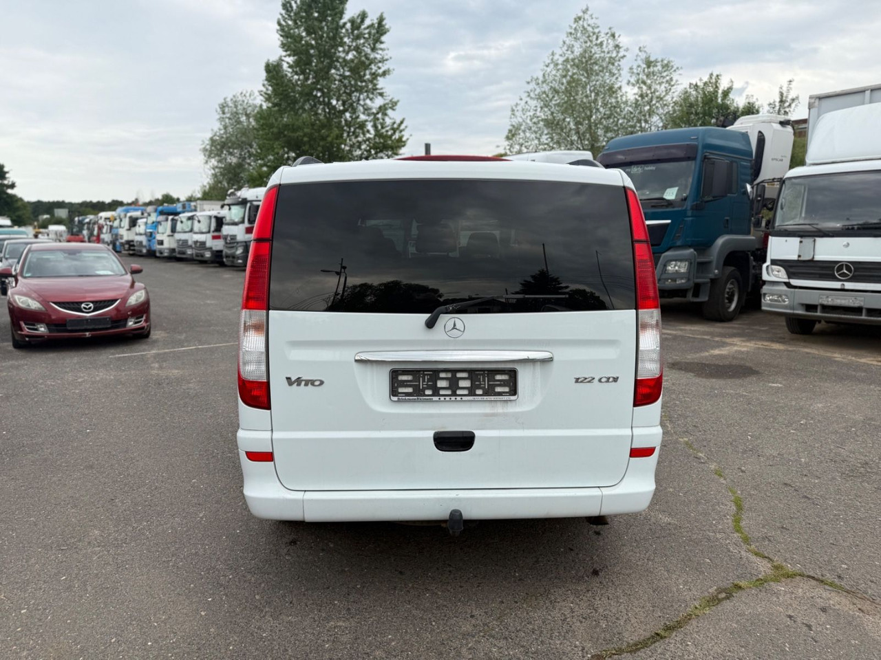 Mercedes-Benz Vito Mixto 122 CDI EFFECT lang - Putnički kombi: slika 5 Mercedes-Benz Vito Mixto 122 CDI EFFECT lang - Putnički kombi: slika 5
