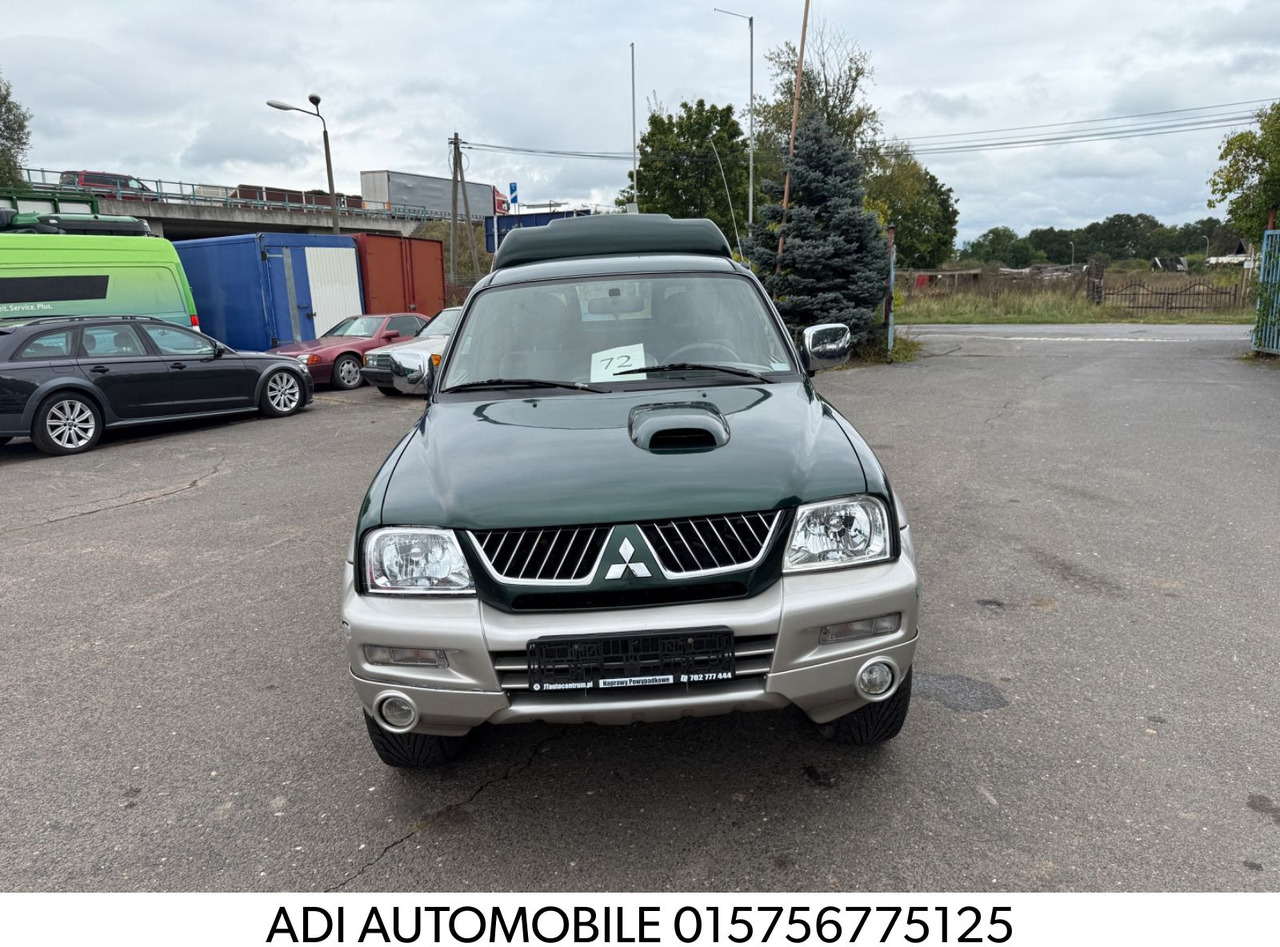 Mitsubishi L200 Magnum TD Intense Club Cab 2500 - SUVSUV: slika 1 Mitsubishi L200 Magnum TD Intense Club Cab 2500 - SUVSUV: slika 1