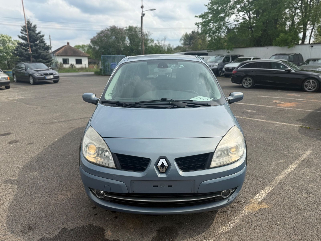 Renault Scenic - Putnički kombi: slika 1 Renault Scenic - Putnički kombi: slika 1
