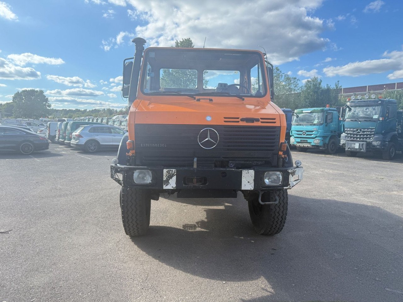 Unimog 2100 4x4 - Kamion sa tovarnim sandukom: slika 2 Unimog 2100 4x4 - Kamion sa tovarnim sandukom: slika 2