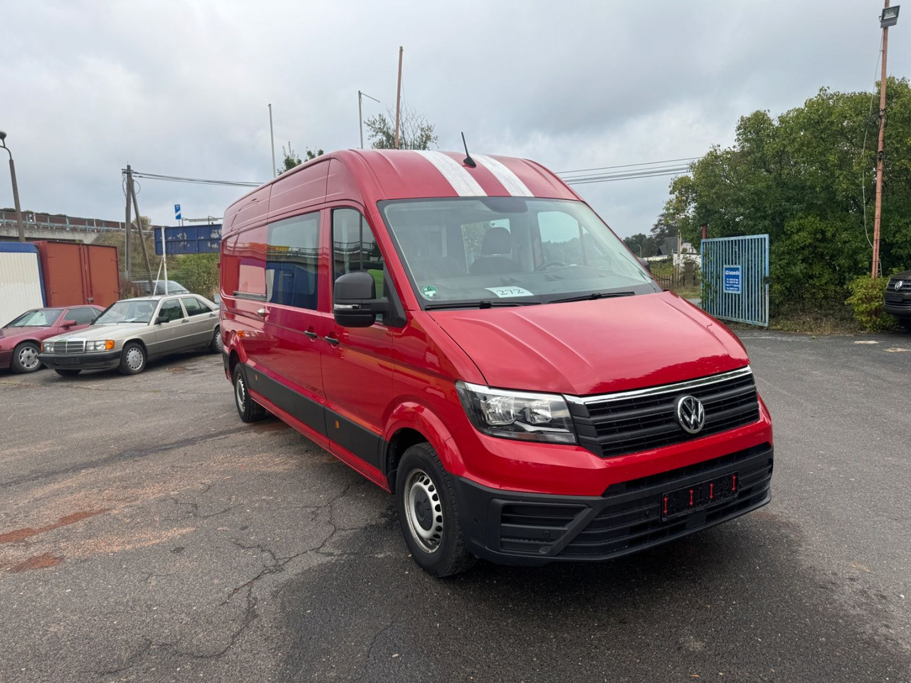 Volkswagen Crafter Kasten Kasten 35 lang Hochdach FWD - Furgon: slika 2 Volkswagen Crafter Kasten Kasten 35 lang Hochdach FWD - Furgon: slika 2
