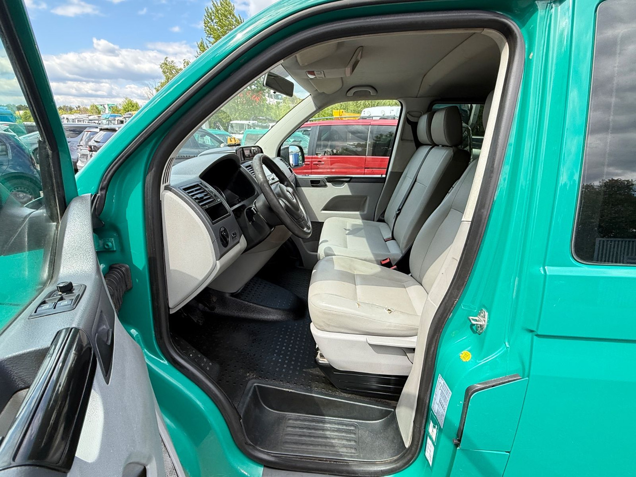 Putnički kombi Volkswagen T5 Transporter Lang: slika 11