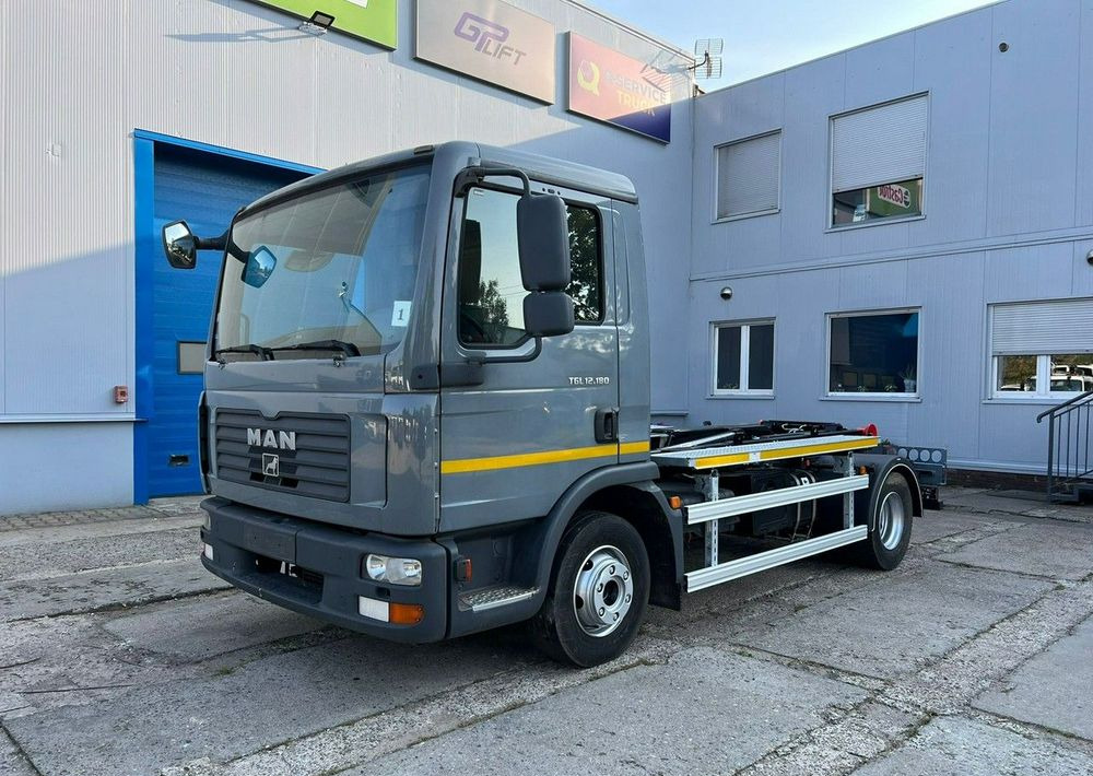 MAN TGL 12.180, hakowiec Janco/GP Lift - Kamion za smeće: slika 1 MAN TGL 12.180, hakowiec Janco/GP Lift - Kamion za smeće: slika 1