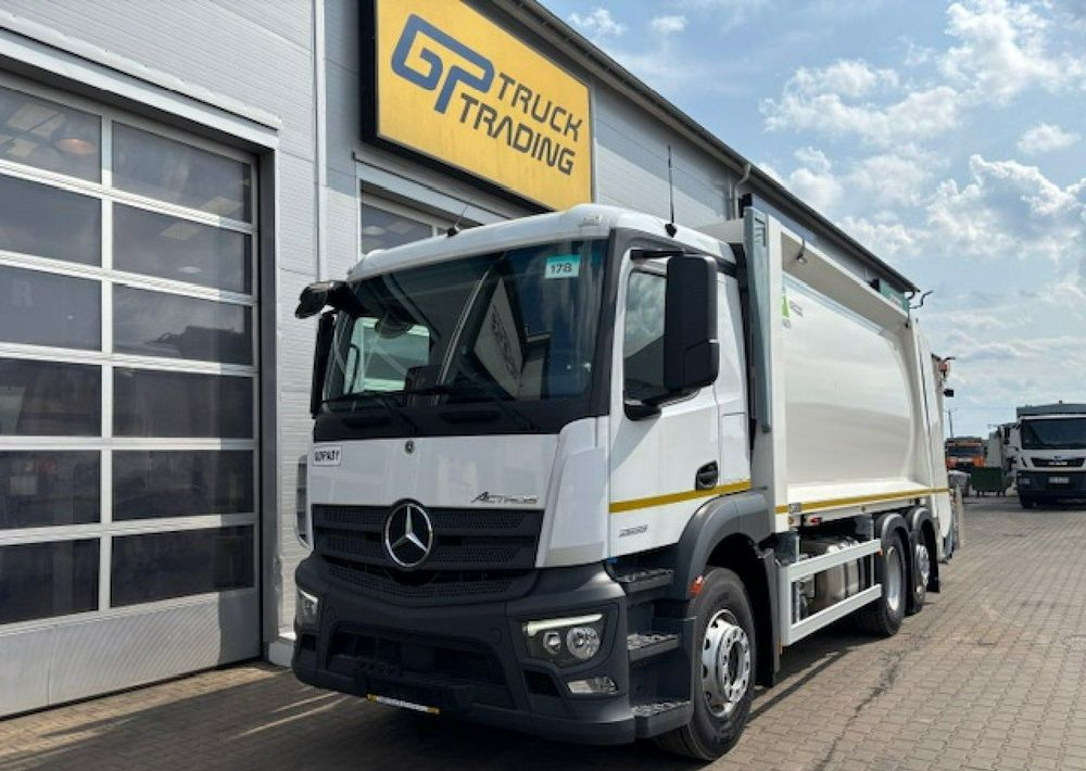 Mercedes-Benz Actros - Kamion za smeće: slika 1 Mercedes-Benz Actros - Kamion za smeće: slika 1