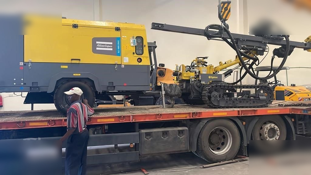 ATLAS COPCO 450 CFM - Kompresor za vazduh: slika 1 ATLAS COPCO 450 CFM - Kompresor za vazduh: slika 1