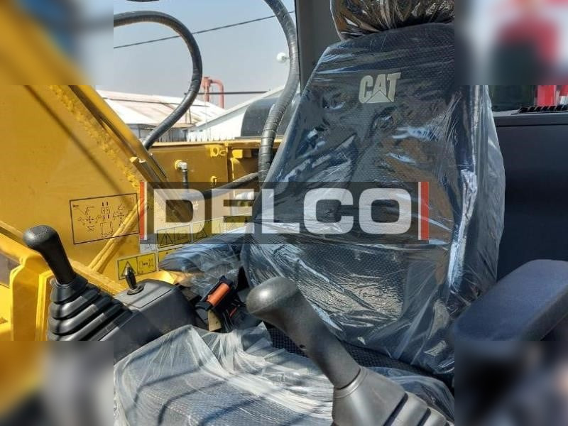 CATERPILLAR 323D3 - Bager guseničar: slika 4 CATERPILLAR 323D3 - Bager guseničar: slika 4