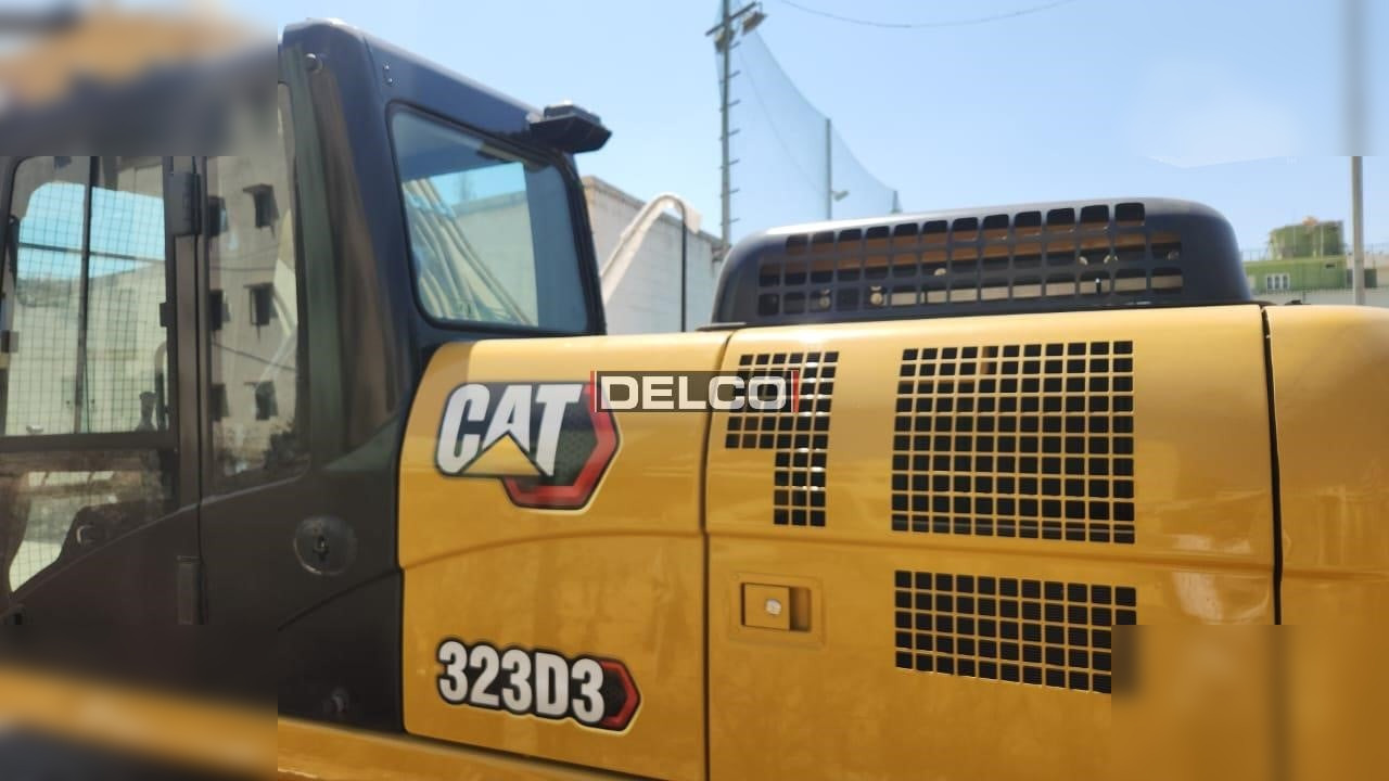 CATERPILLAR 323D3 - Bager guseničar: slika 5 CATERPILLAR 323D3 - Bager guseničar: slika 5