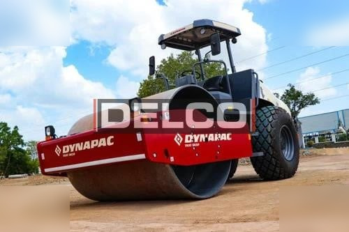DYNAPAC CA305D - Valjak: slika 1 DYNAPAC CA305D - Valjak: slika 1