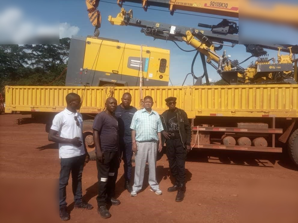 EPIROC AIRROC D40 - Veliki kamon za bušenje: slika 4 EPIROC AIRROC D40 - Veliki kamon za bušenje: slika 4