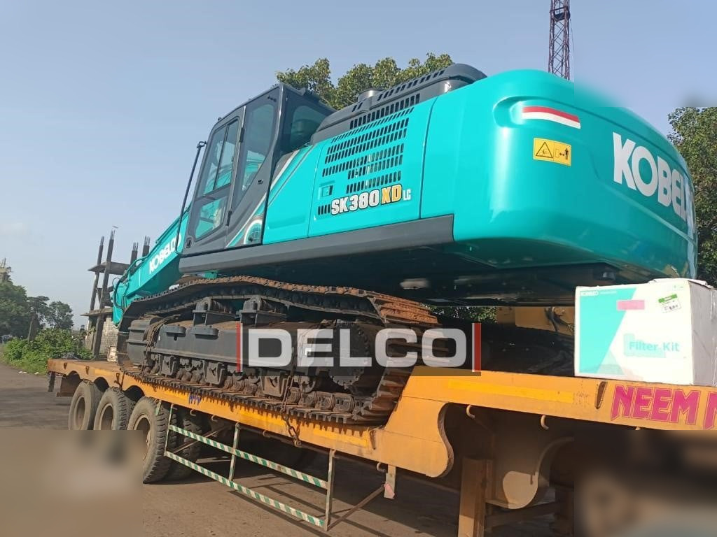 KOBELCO SK380XD LC-10 - Bager guseničar: slika 2 KOBELCO SK380XD LC-10 - Bager guseničar: slika 2