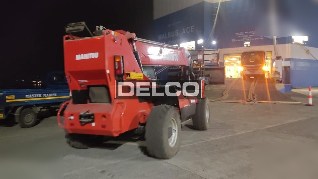 MANITOU MT1740SLT - Teleskopski upravljač: slika 4 MANITOU MT1740SLT - Teleskopski upravljač: slika 4
