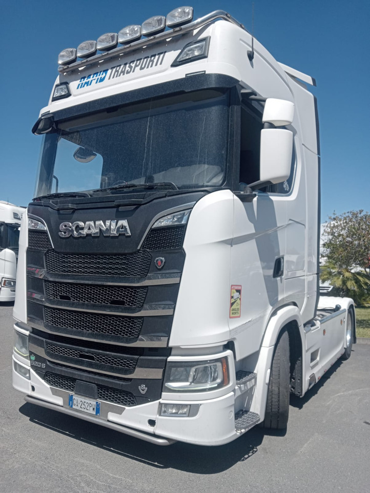 SCANIA S520 A4X2NB - Tegljač: slika 1 SCANIA S520 A4X2NB - Tegljač: slika 1