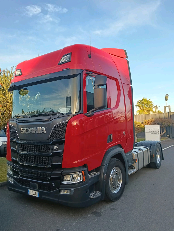 Scania R650 - Tegljač: slika 1 Scania R650 - Tegljač: slika 1