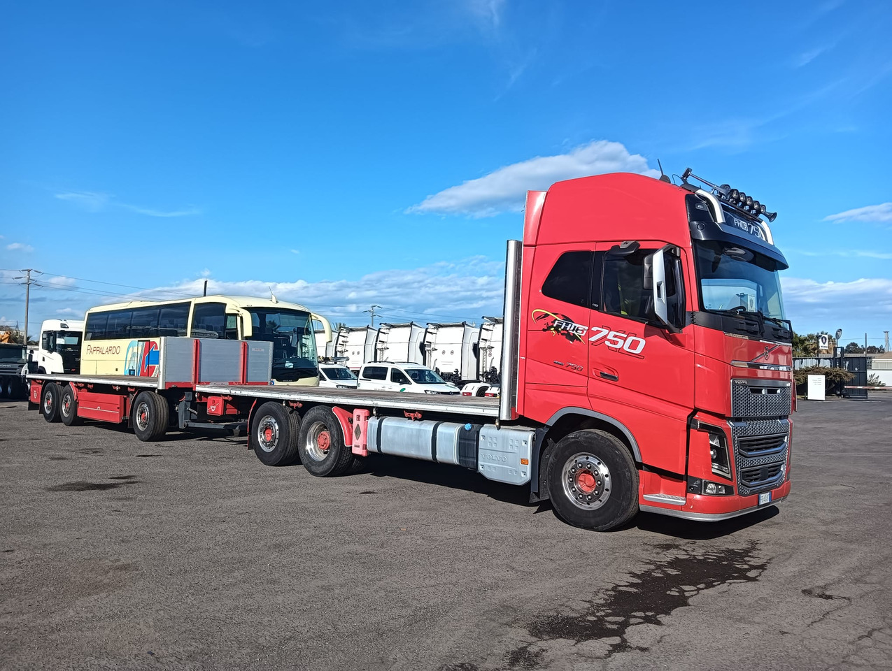 VOLVO FH16 750 - Kamion sa tovarnim sandukom: slika 5 VOLVO FH16 750 - Kamion sa tovarnim sandukom: slika 5