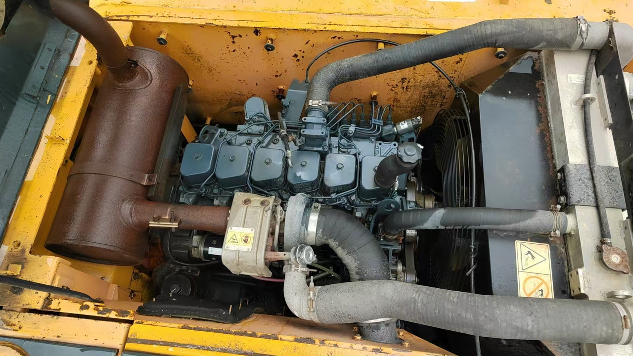 Bager točkaš Hyundai 210: slika 7
