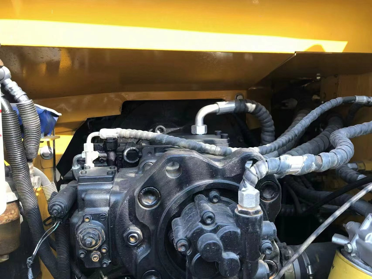 Sany 215C Sany 215C: slika 7