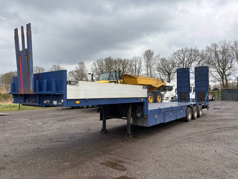 Broshuis Lowloader tieflader 3 assen leaf spring, laadklep - Niska poluprikolica za prevoz: slika 2 Broshuis Lowloader tieflader 3 assen leaf spring, laadklep - Niska poluprikolica za prevoz: slika 2