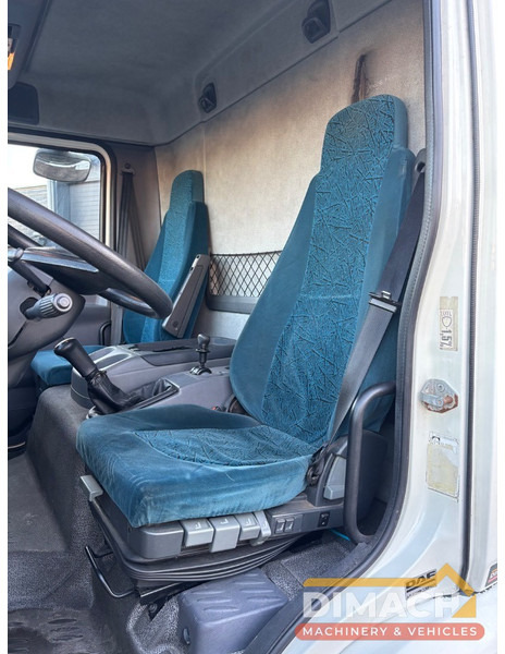 DAF FA LF45.150 4 paards, laadlift. Horsetruck NL truck - Kamioni za prevoz konja: slika 3 DAF FA LF45.150 4 paards, laadlift. Horsetruck NL truck - Kamioni za prevoz konja: slika 3