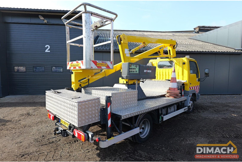 Nissan Cabstar E Sky high autohoogwerker 12meter elektrisch bedienbaar. manbak capaciteit 215kilo - Dostavno vozilo: slika 2 Nissan Cabstar E Sky high autohoogwerker 12meter elektrisch bedienbaar. manbak capaciteit 215kilo - Dostavno vozilo: slika 2