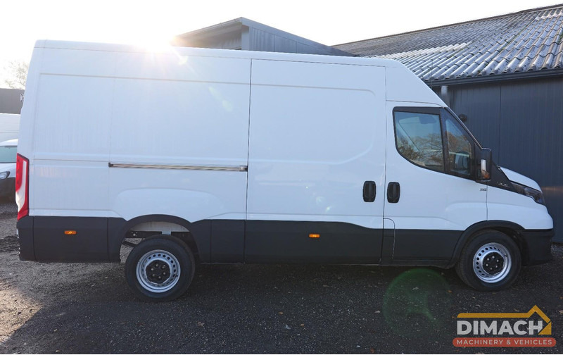 Iveco 35S16 Iveco Daily 35S16 L2H2 NL car TOP!! - Furgon: slika 3 Iveco 35S16 Iveco Daily 35S16 L2H2 NL car TOP!! - Furgon: slika 3