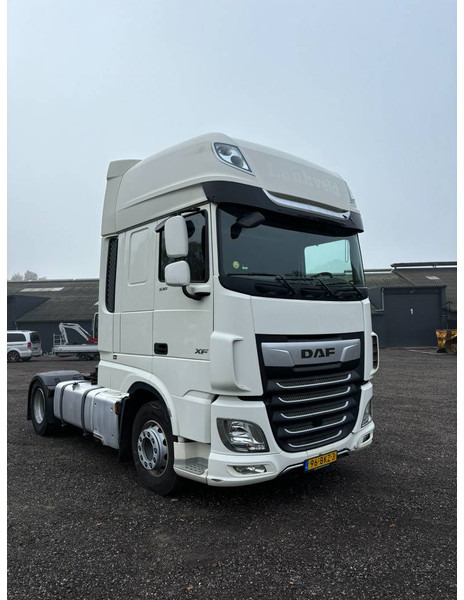 DAF XF 106.530 retarder 2 tanks, NL truck - Tegljač: slika 1 DAF XF 106.530 retarder 2 tanks, NL truck - Tegljač: slika 1