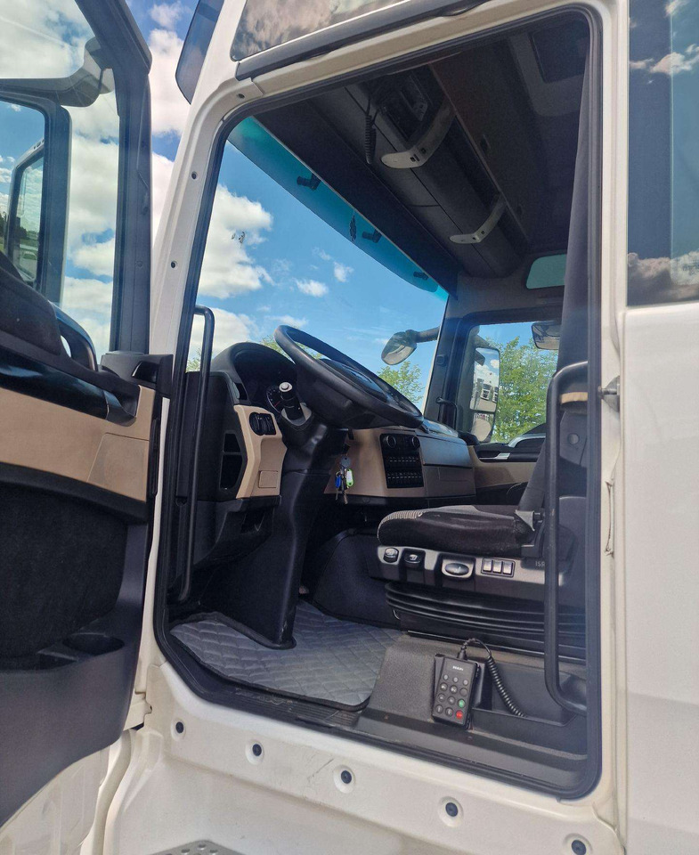 Kamion za prevoz automobila MAN TGX 26.460: slika 16