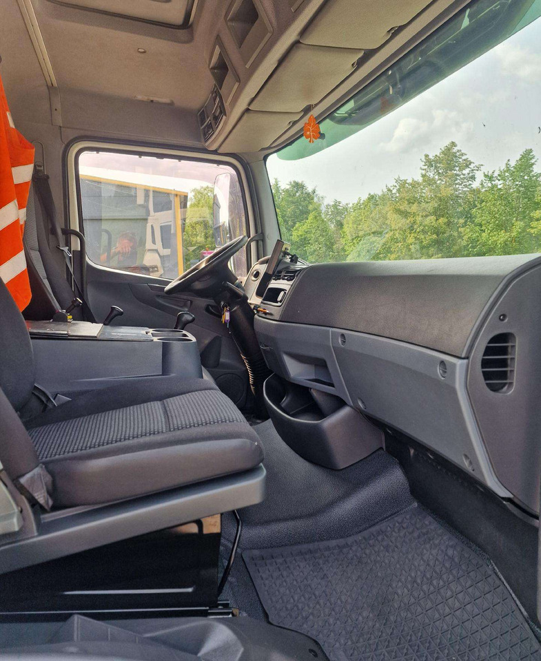 Istovarivač Mercedes-Benz ATEGO 918: slika 15