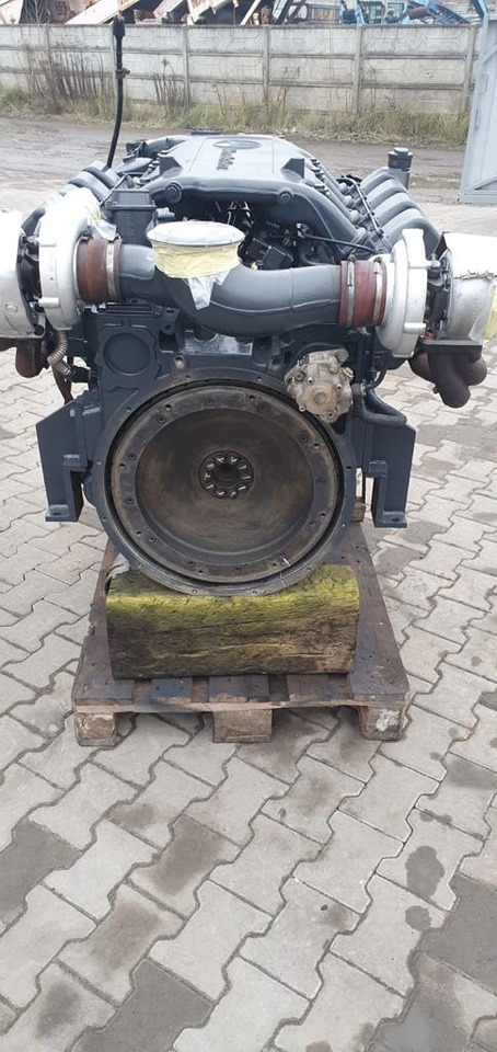 CLAAS om502 mp3 euro5 V8 - Motor za Poljoprivredna mašina: slika 1 CLAAS om502 mp3 euro5 V8 - Motor za Poljoprivredna mašina: slika 1