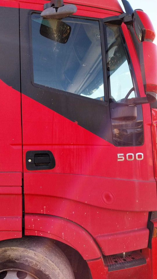 Drzwi do IVECO STRALIS 500 prawe/lewe - Vrata i delovi za Kamion: slika 2 Drzwi do IVECO STRALIS 500 prawe/lewe - Vrata i delovi za Kamion: slika 2