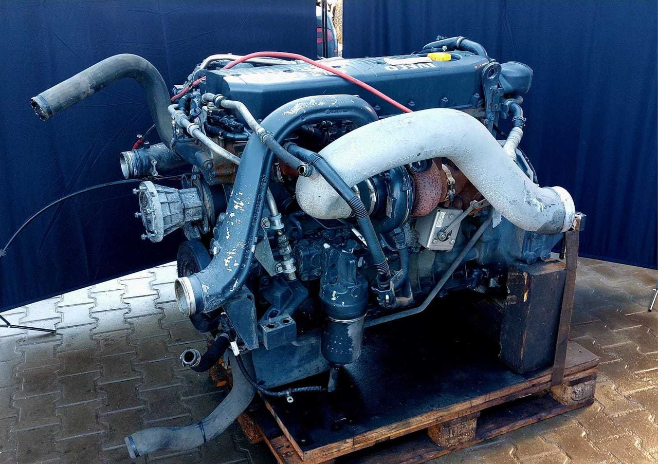 Silnik Long Blok Iveco Cursor 9 e 5 6 Class Case New Holland - Motor za Kamion: slika 3 Silnik Long Blok Iveco Cursor 9 e 5 6 Class Case New Holland - Motor za Kamion: slika 3