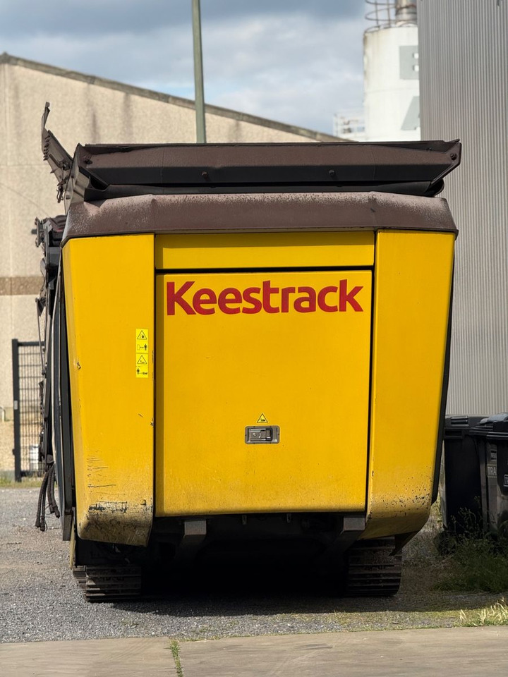 KEESTRACK R3H Mobile Brecheranlage mit Siebmodul - Udarna drobilica: slika 3 KEESTRACK R3H Mobile Brecheranlage mit Siebmodul - Udarna drobilica: slika 3