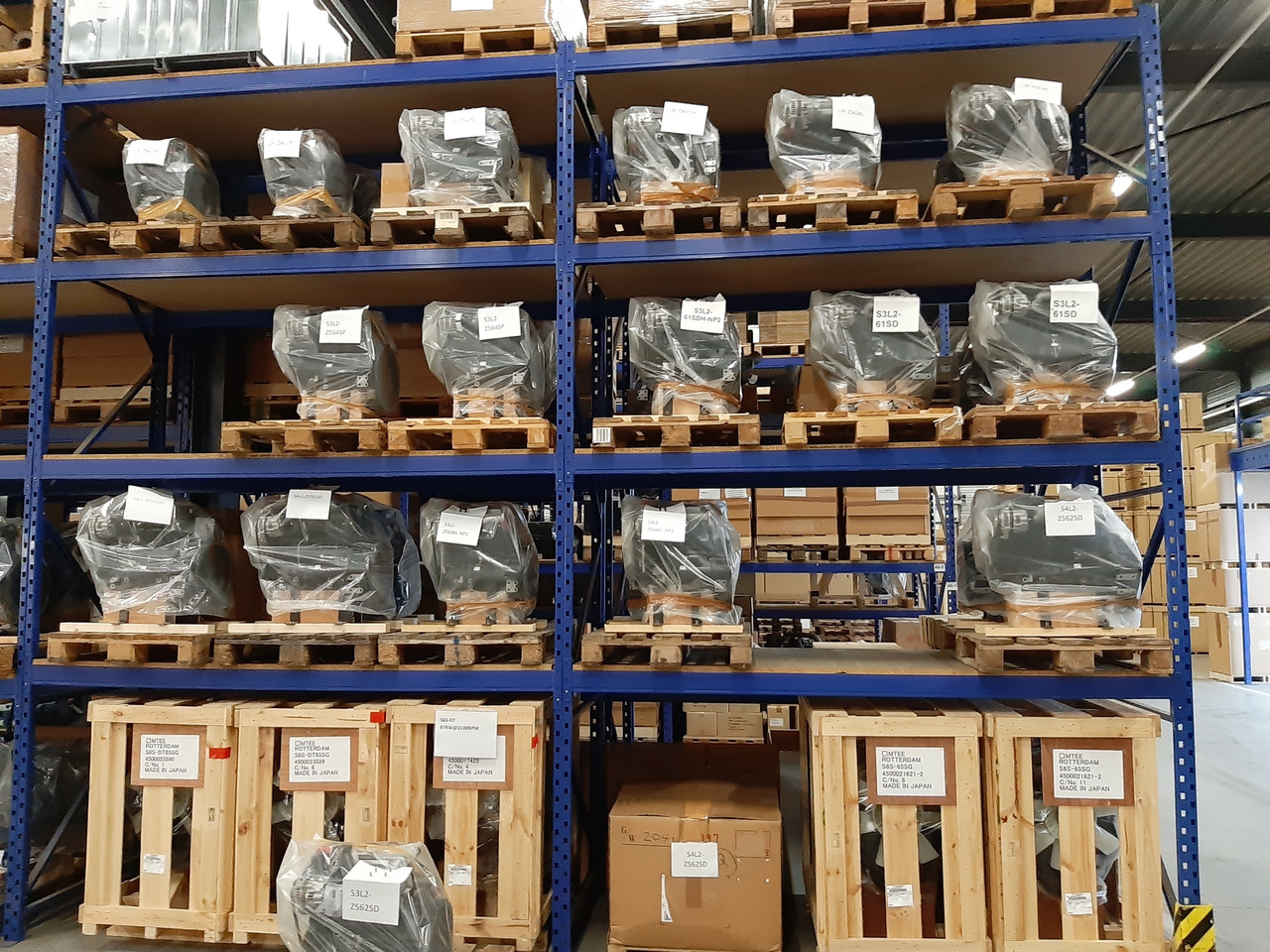 Mitsubishi ENGINES L2E-L3E-S3L2-S4L2-S4Q2-S4S-S4SDT-S6S-S6SDT-6D16TE1-6D16TE2 ( NEW) - Motor za Građevinska mašina: slika 1 Mitsubishi ENGINES L2E-L3E-S3L2-S4L2-S4Q2-S4S-S4SDT-S6S-S6SDT-6D16TE1-6D16TE2 ( NEW) - Motor za Građevinska mašina: slika 1