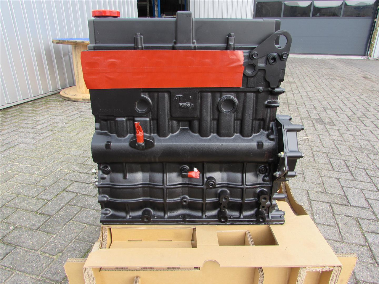 Mitsubishi RECON S4S-DT long block - Motor za Utovarivač: slika 2 Mitsubishi RECON S4S-DT long block - Motor za Utovarivač: slika 2