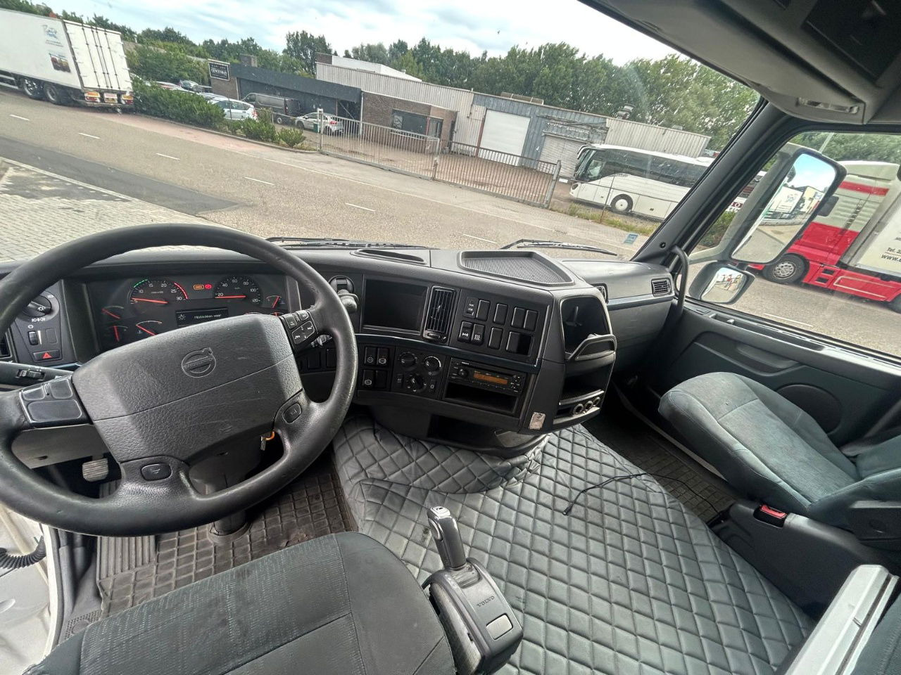 Volvo Fmfh E5 / bj. 2011 / Automaat - Tegljač: slika 1 Volvo Fmfh E5 / bj. 2011 / Automaat - Tegljač: slika 1